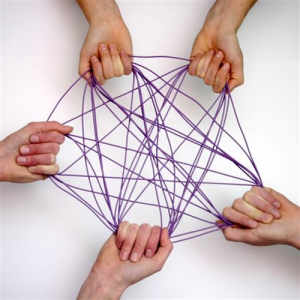 handen-en-touw-verbinden handen-en-touw-verbinden